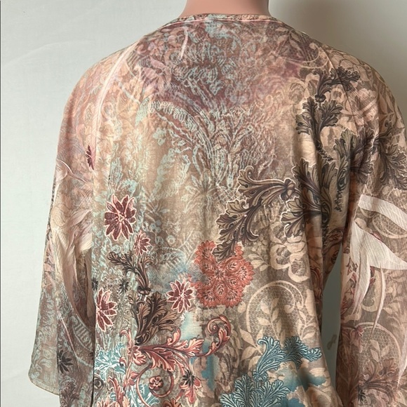 Chicos Women’s Top Shirt Tie Dye Embellished L3/4 Bell Sleeve Size 2(Large) - Picture 10 of 13